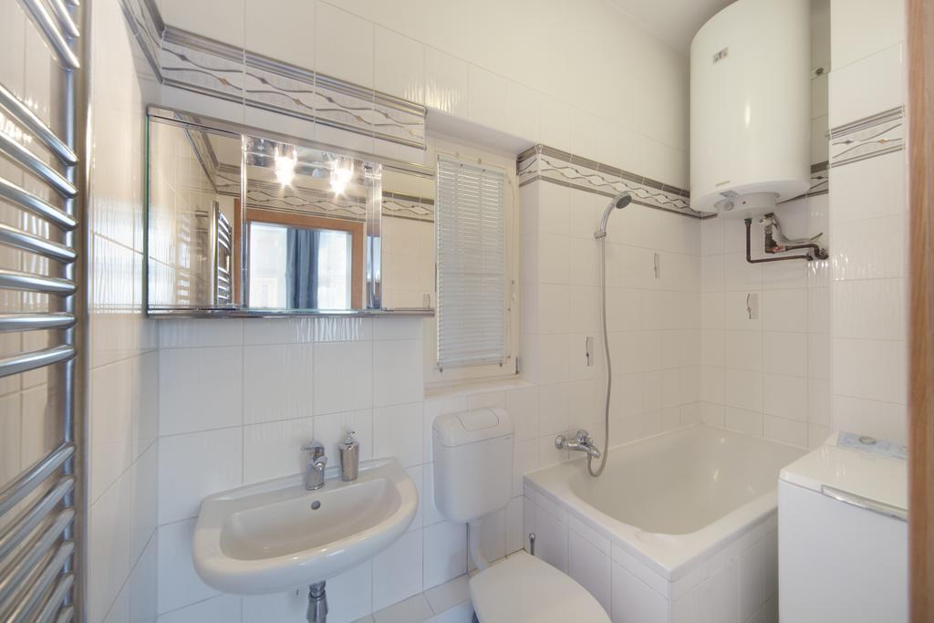 Old Town Melantrichova Apartment Прага Екстер'єр фото